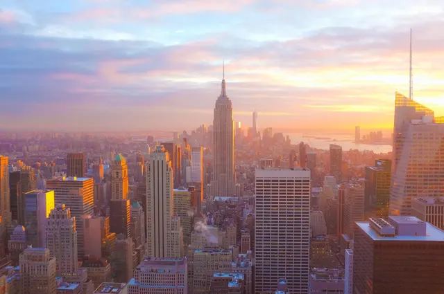 Sunset over the Manhattan skyline in New York